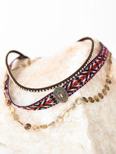 Load image into Gallery viewer, Collar étnico bohemio collar de hueso multicapa