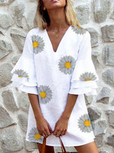 Load image into Gallery viewer, Vestido de cuello de pico con estampado de margaritas para mujer