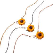 Load image into Gallery viewer, Colar de girassol com pérolas