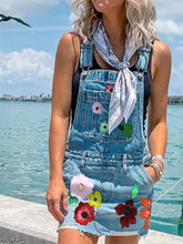 Load image into Gallery viewer, Vestido feminino de ganga com estampa floral