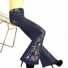 Load image into Gallery viewer, Flare pants with floral embroidery from the 70s