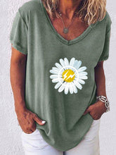 Load image into Gallery viewer, Daisy print T-shirt
