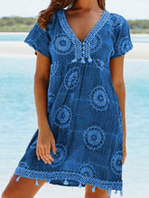 Load image into Gallery viewer, Vestido de borlas estampado con cuello de pico para mujer