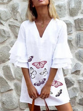 Load image into Gallery viewer, Short V-neck dress in cotton and linen printed with butterflies