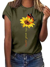 Load image into Gallery viewer, Camiseta de manga corta con cuello redondo y mariposa