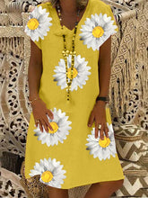 Load image into Gallery viewer, Women's Daisy Print V-Neck Dress