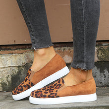 Load image into Gallery viewer, Comfortable leopard casual shoes for women