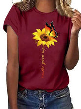 Load image into Gallery viewer, Camiseta de manga corta con cuello redondo y mariposa