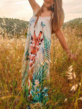 Load image into Gallery viewer, Vestido largo sin mangas con estampado de jirafa y jungla