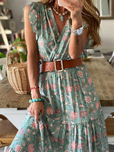 Load image into Gallery viewer, Vestido feminino com estampa floral com decote em V
