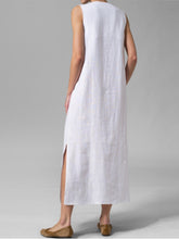 Load image into Gallery viewer, Women's sleeveless V-neck cotton and linen dress