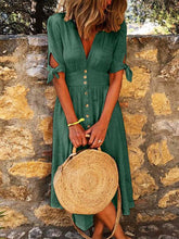 Load image into Gallery viewer, Vestido feminino de renda com decote em V