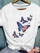 Load image into Gallery viewer, Camiseta de mujer de manga corta con estampado de mariposas