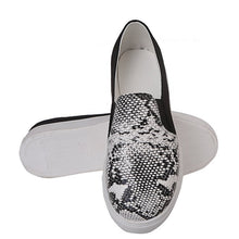 Load image into Gallery viewer, Comfortable leopard casual shoes for women
