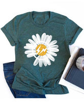 Load image into Gallery viewer, Camiseta con estampado de margaritas