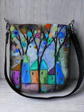 Load image into Gallery viewer, Bolsa feminina de tiracolo com estampa selvagem