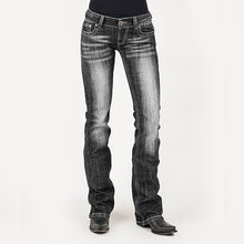 Load image into Gallery viewer, Calça jeans de montaria feminina com corte flecha azul