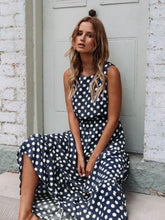 Load image into Gallery viewer, Vestido feminino de bolinhas com decote redondo