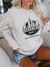 Load image into Gallery viewer, Moletom Craigh Na Dun Travel Outlander para mulheres
