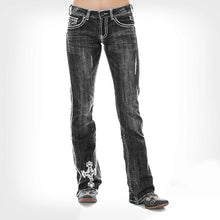 Load image into Gallery viewer, Calça jeans com bootcut prata com lavagem cruzada