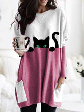 Load image into Gallery viewer, Camisa longa Cool Cat em cor de contraste para mulheres
