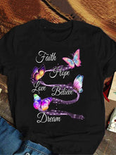 Load image into Gallery viewer, T-shirt feminina de manga curta com estampa de borboleta para senhoras, decote redondo, fé, esperança, amor, acreditar, sonho
