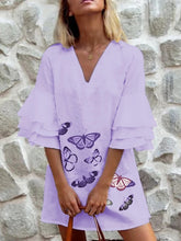 Load image into Gallery viewer, Short V-neck dress in cotton and linen printed with butterflies
