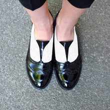 Load image into Gallery viewer, OXFORD SHOES WHITE COLOR PLUS CASUAL SIZE PU SLIP ON LOAFERS
