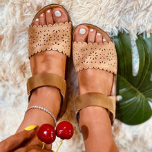 Load image into Gallery viewer, SUMMER PINK HEATHER SANDALS IN PINK SUMMER
