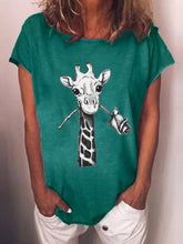 Load image into Gallery viewer, T-shirt vintage com estampa animal e gola redonda
