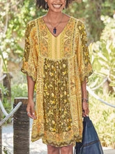 Load image into Gallery viewer, Vestido boêmio de algodão com decote em V
