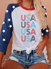Load image into Gallery viewer, Top feminino com estampa estrela em contraste de manga comprida
