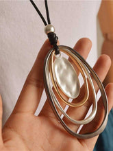 Load image into Gallery viewer, Colar circular oval multicamadas para mulheres
