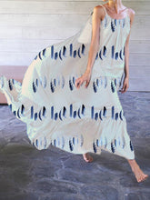 Load image into Gallery viewer, Vestido de noite longo de couro estampado boho
