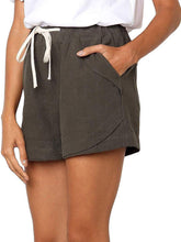 Load image into Gallery viewer, Shorts casuais femininos de algodão e linho com cordão elástico
