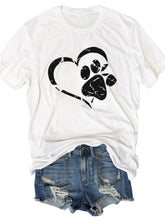 Load image into Gallery viewer, T-shirt Feminina Love Dog Paw Print
