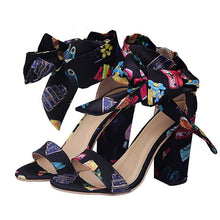 Load image into Gallery viewer, Women's bow color high heels
