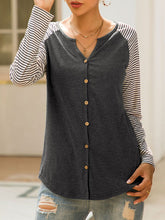 Load image into Gallery viewer, Women's Striped Single Breasted Cardigan
