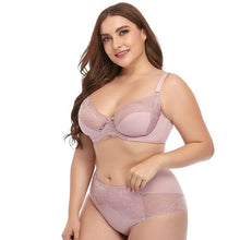 Load image into Gallery viewer, Women's Plus size sexy Underwire Lace Trim Bra Set
