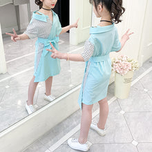 Load image into Gallery viewer, Teen Girls 4-10 Years Old Personality Color Block Stitching Striped Dress
