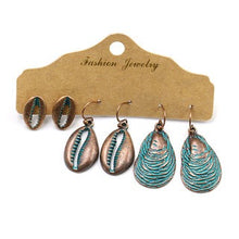 Load image into Gallery viewer, Serena Earrings
