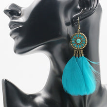 Load image into Gallery viewer, Nataly Statement Earring
