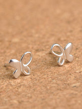 Load image into Gallery viewer, Butterfly earrings
