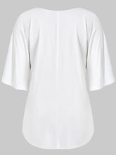 Load image into Gallery viewer, Camiseta feminina com estampa borboleta
