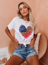 Load image into Gallery viewer, T-shirt casual feminina com estampa de leopardo do Dia da Independência
