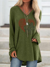 Load image into Gallery viewer, Feminino Love Dog Paw Print Tee
