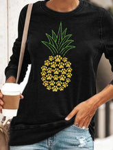 Load image into Gallery viewer, Camiseta feminina com estampa de abacaxi e pata
