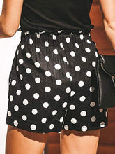 Load image into Gallery viewer, Shorts femininos de cintura alta com bolinhas
