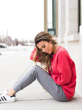 Load image into Gallery viewer, Sudadera con capucha y estampado de corazones

