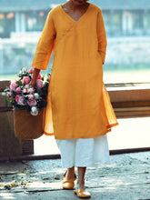 Load image into Gallery viewer, V-neck tunics with double pockets
